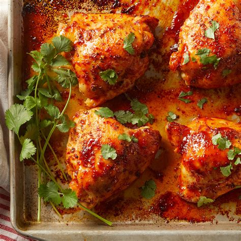15-sheet-pan-dinner-recipes-using-chicken-thighs image