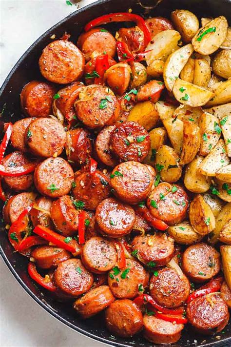 20-minute-smoked-sausage-and-potato-skillet image
