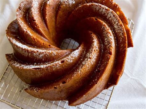 cinnamon-apple-cake-with-sour-cream-fearless-fresh image