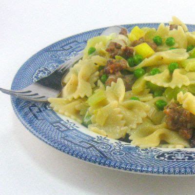one-perfect-bite-bow-ties-with-sausage-and-leek image