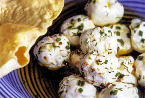 armenian-yogurt-cheese-balls-recipe-leites-culinaria image