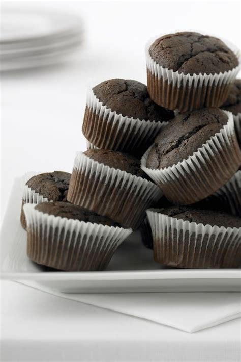 best-chocolate-cupcakes-recipe-how-to-make image