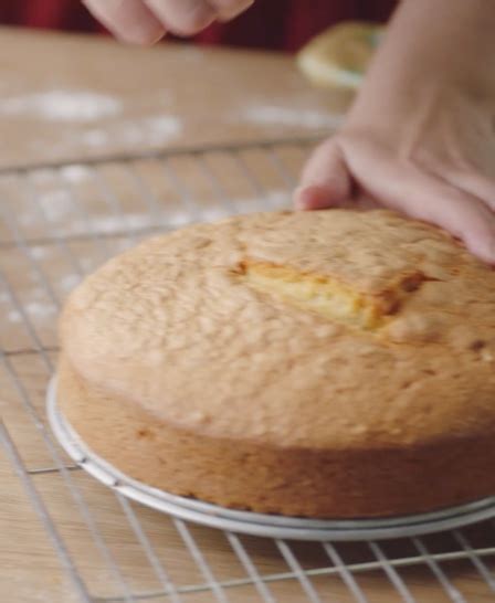 quick-no-bake-cheesecake-recipe-with-baileys image