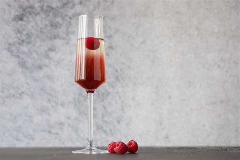 waterloo-sunset-gin-cocktail-recipe-the-spruce-eats image