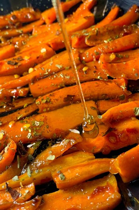 honey-sriracha-glazed-carrots image