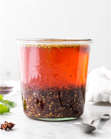 how-to-make-chili-oil-with-spice image