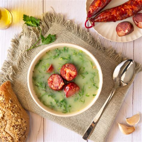 caldo-verde-portuguese-green-soup-the-daring-gourmet image