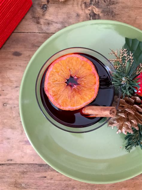 mulled-wine-vin-chaud-eat-live-travel-write image