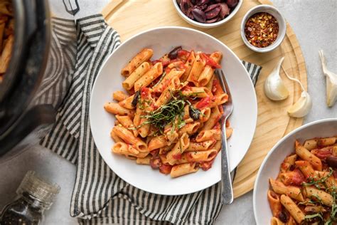 instant-pot-penne-puttanesca-from-my-bowl image