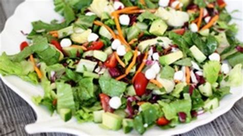 herb-garden-salad-recipe-tablespooncom image