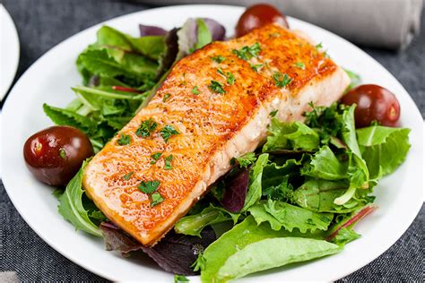 pan-seared-salmon-salad-with-lemon-dijon-vinaigrette image