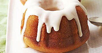 peach-cordial-mini-bundt-cakes-midwest-living image