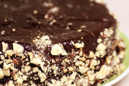flourless-chocolate-cake-with-toasted-hazelnuts image