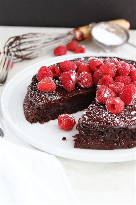 flourless-chocolate-cake-easy-two-peas-their-pod image
