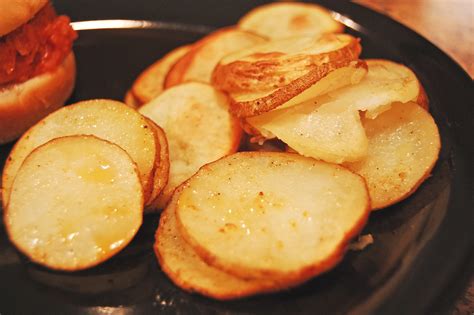 oven-fried-potatoes-eat-at-home image