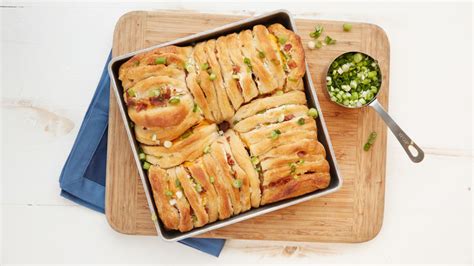 bacon-and-cheddar-chive-monster-pull-apart-bread image