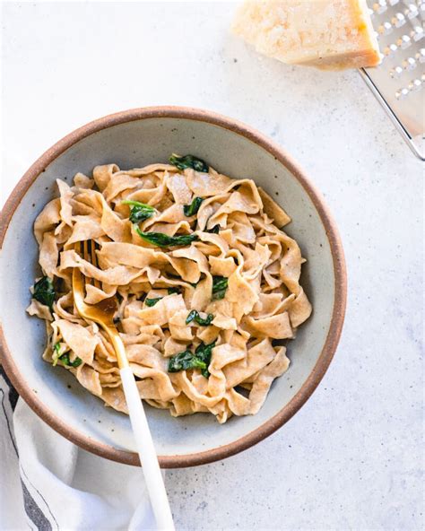 spinach-alfredo-pasta-a-couple-cooks image