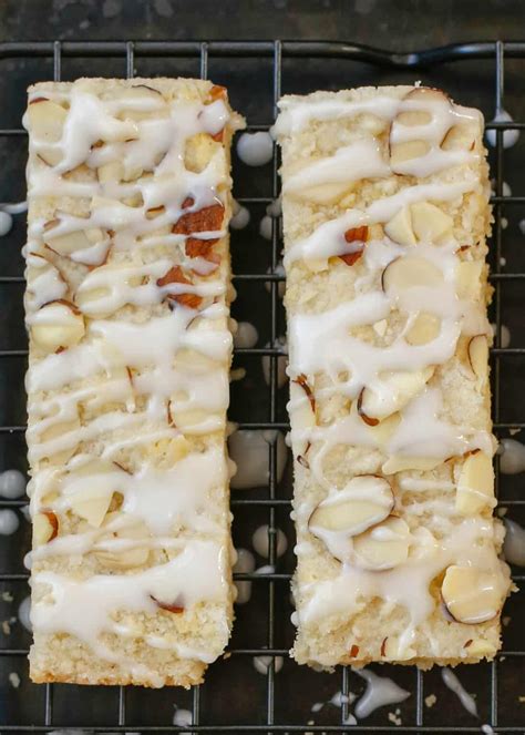 almond-bars-barefeet-in-the-kitchen image