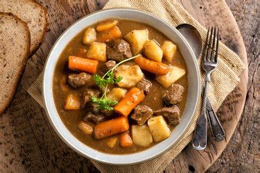 how-to-make-a-hearty-beef-stew-on-the-stovetop-or-in-a image