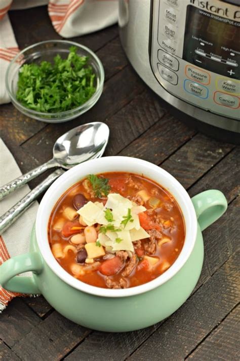 hearty-easy-instant-pot-pasta-e-fagioli-soup image