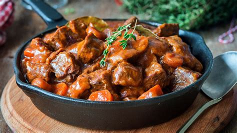carne-guisada-latin-beef-stew-recipe-the-six image
