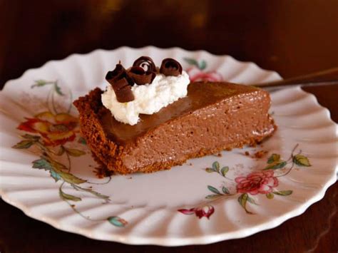 coffee-mocha-pudding-icebox-pie-vintage-dessert image
