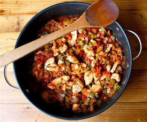 zesty-chicken-with-brown-rice-recipe-the-beachbody image