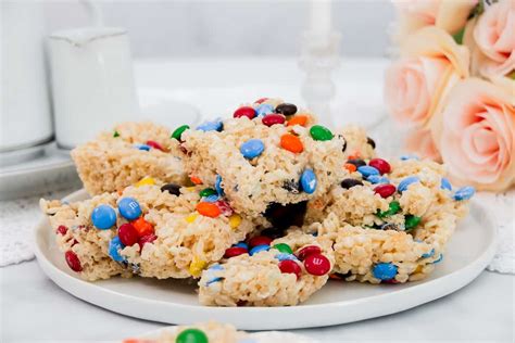 mm-rice-krispie-treats-quick-and-easy-baking image