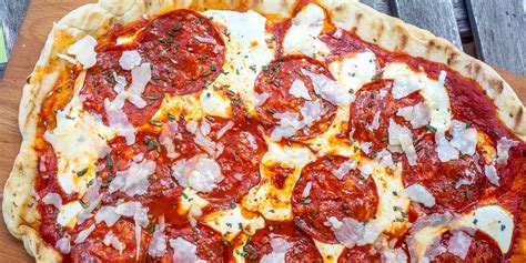 how-to-grill-pizza-easy-grilled-pizza-recipe-the image