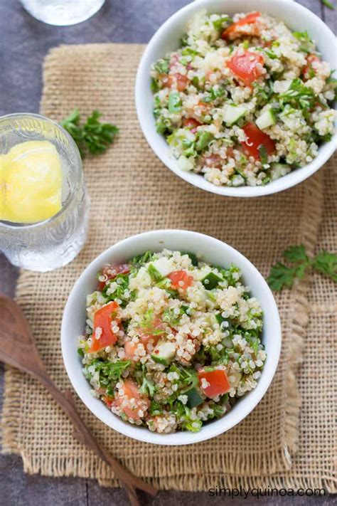 quinoa-tabbouleh-salad-high-protein-vegan-lunch image