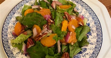 mandarin-orange-salad-with-raspberry-vinaigrette image
