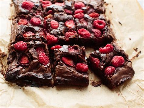 healthy-maple-brownie-bars-maple-from-canada image