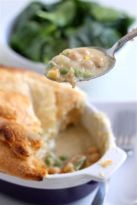 curried-chickpea-pot-pie-easy-cheesy-vegetarian image