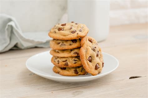 chocolate-chip-cookie-recipes-nestl-toll image