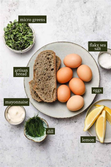 smashed-eggs-on-toast-with-7-minute-eggs image