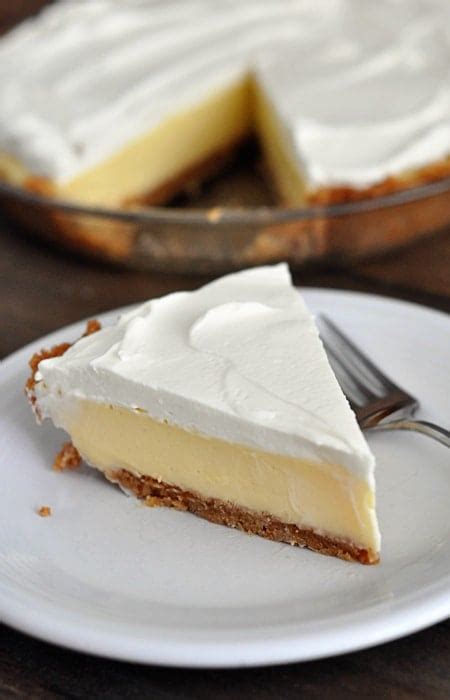 lemon-cream-pie-simple-luscious-mels-kitchen image