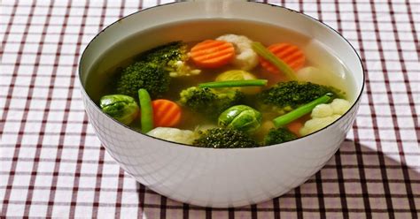 mark-bittmans-vegetable-soup-time image