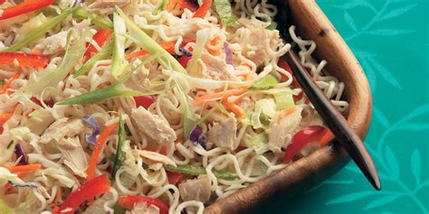 asian-tuna-noodle-salad-clover-leaf image