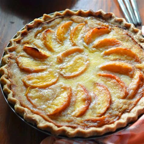 sour-cream-peach-pie-recipe-andrew-zimmern-food-wine image