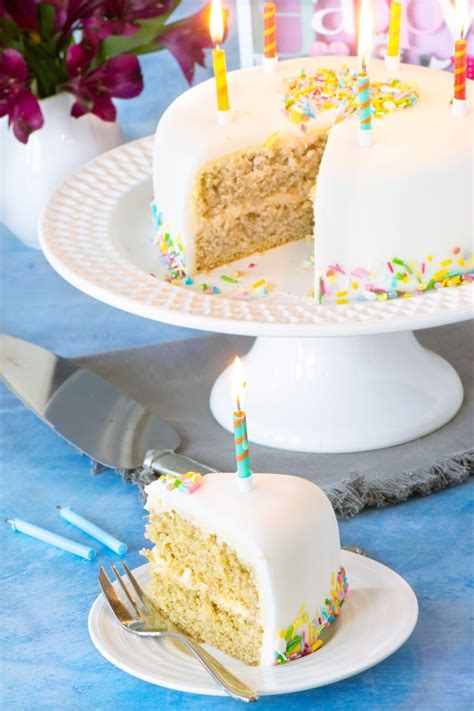 15-delicious-vegan-birthday-cake-recipes-and-ideas-food image