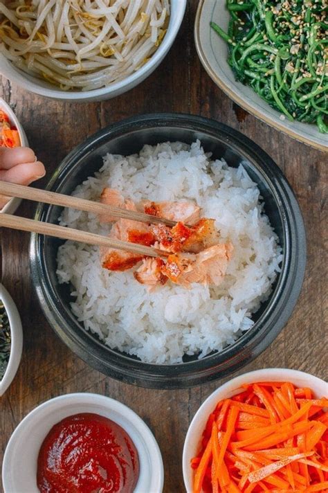 salmon-bibimbap-korean-rice-bowl image