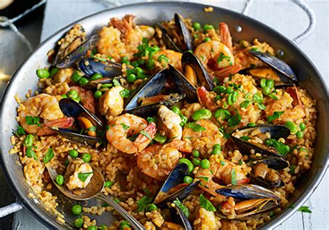 how-to-make-perfect-paella-bbc-good-food image