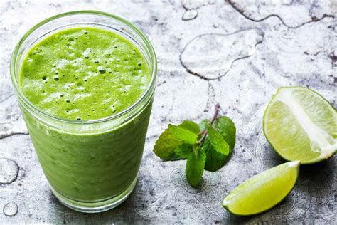green-mojito-smoothie-recipe-simply image