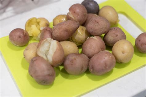 how-to-prepare-petite-potatoes-instant-pot-oven-and image