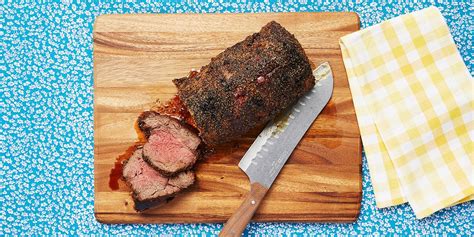 roasted-beef-tenderloin-recipe-how-to-cook-a-tenderloin-roast image