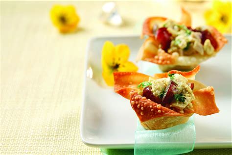 curried-chicken-salad-in-crisp-wonton-cups-heart-and image