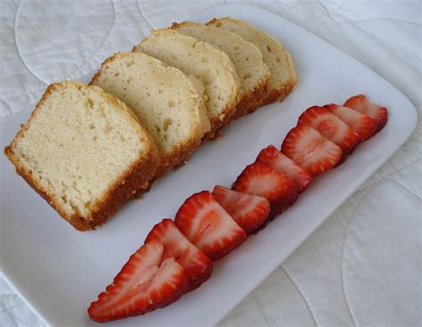 mini-cream-cheese-pound-cake-dessert-for-two image