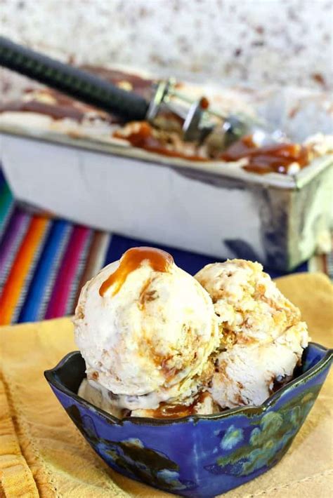 caramel-cinnamon-roll-ice-cream-recipe-pastry-chef image