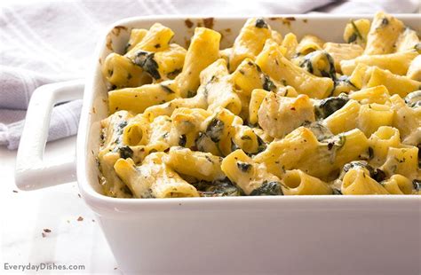 chicken-and-spinach-pasta-bake-recipe-everyday-dishes image