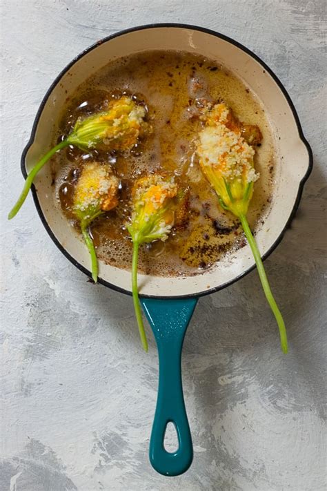 stuffed-squash-blossoms-with-goat-cheese-champagne image